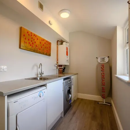 3 Bed In Oc-86867